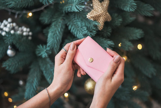 Minimalist Faux Leather Trifold Wallet